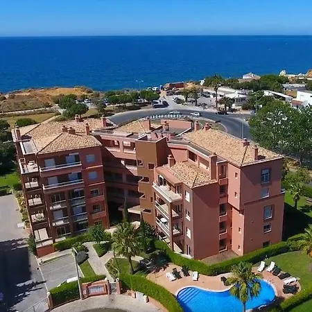 شقة Beachfront Seaview Litoralmar Apt, Fast Wifi, Airco, Pool, Private Parking بورتيماو