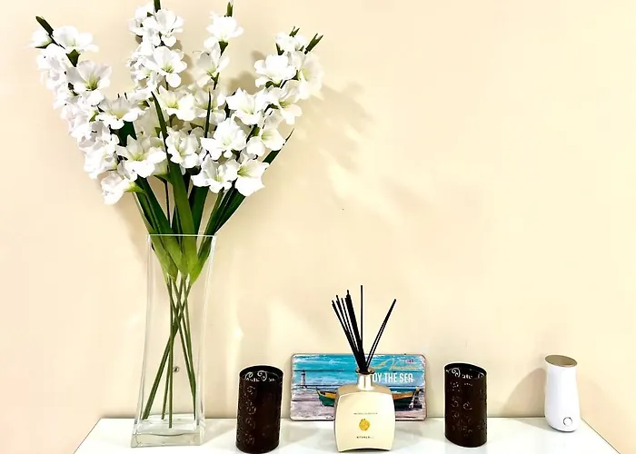 Beachfront Seaview Litoralmar Apt, Fast Wifi, Airco, Pool, Private Parking Portimão